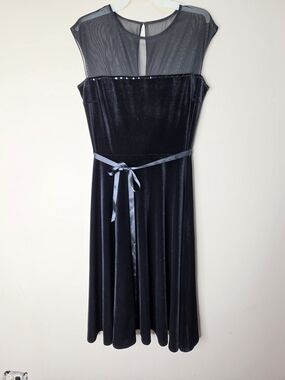 London Times Black Velvet Dress Mesh Top Midi Belted Size 10